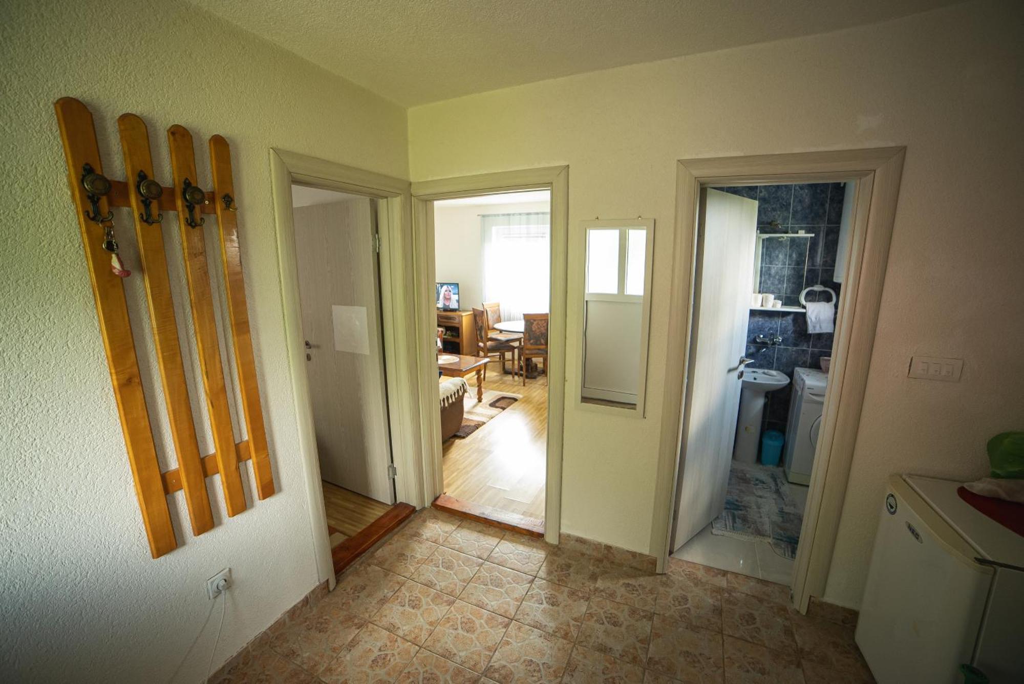Guest House "Visnja" Žabljak Esterno foto